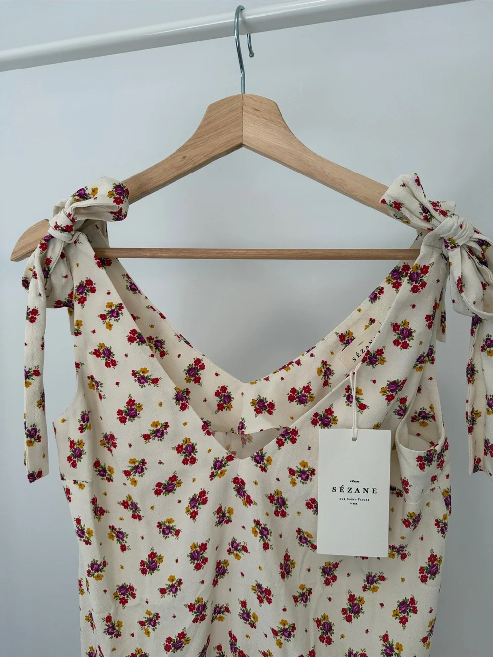 New!! Sézane Floral Tie-Shoulder Camisole in Cream with Pink Bouquet Print